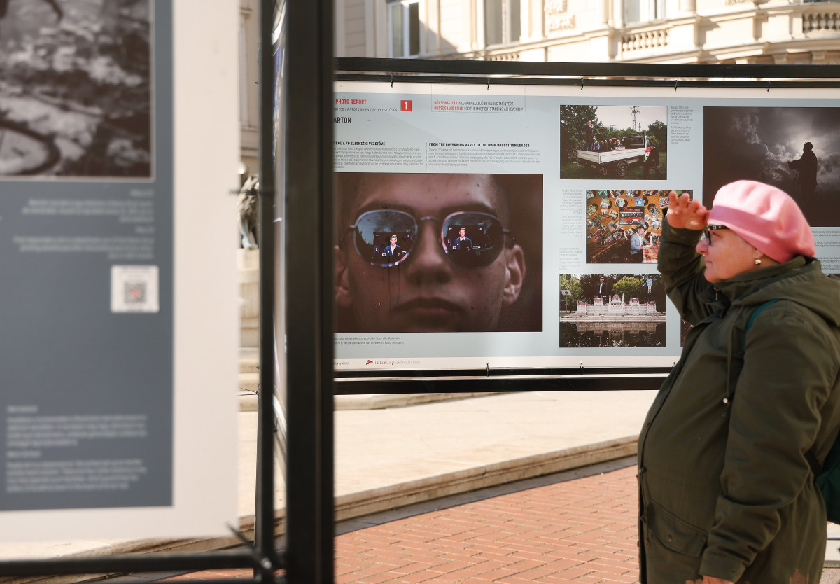 Szeged, Klauzál tér, 43. Magyar Sajtófotó Kiállítás, kiállítás, fotó, sajtófotó