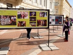 Szeged, Klauzál tér, 43. Magyar Sajtófotó Kiállítás, kiállítás, fotó, sajtófotó