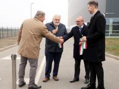 Szeged, napelempark, átadás, ünnepség, ELI, lézerközpont, kiserőmű, tó, napelem, energia, Lantos Csaba, energiaügyi miniszter