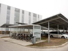 Szeged, napelempark, átadás, ünnepség, ELI, lézerközpont, kiserőmű, tó, napelem, energia, Lantos Csaba, energiaügyi miniszter