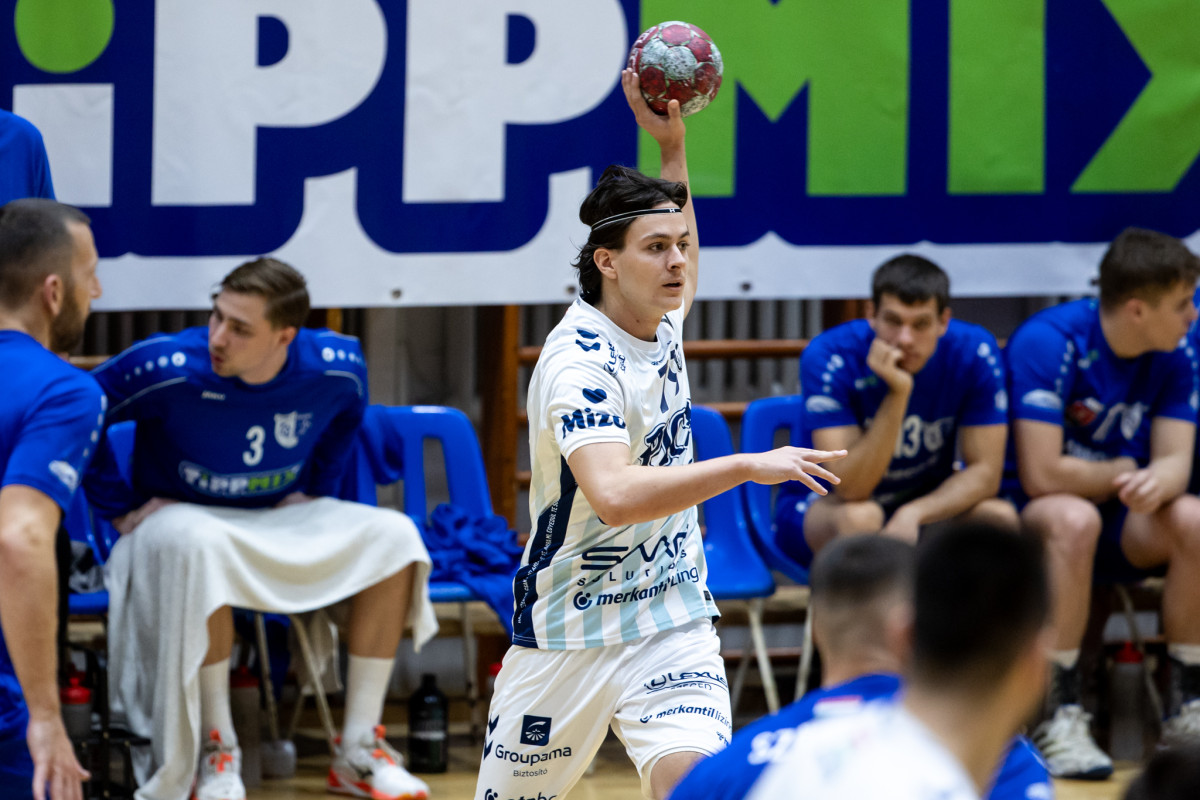 Carbonex-Komló-OTP Bank-PICK Szeged 26–42