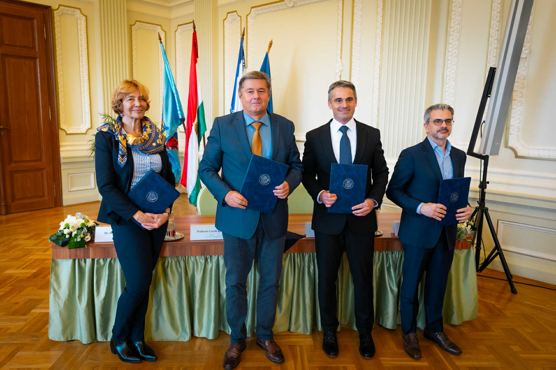 Együttműködési megállapodást kötött a Roche és az SZTE. Fotó: SZTE/Kovács-Jerney Ádám