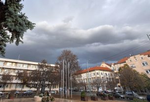 Szeged, vihar, lehülés, borulás, eső, időjárás, ősz, november