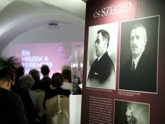Szeged, Klebelsberg Kuno, kiállítás, megnyitó, Dóm Látogatóközpont