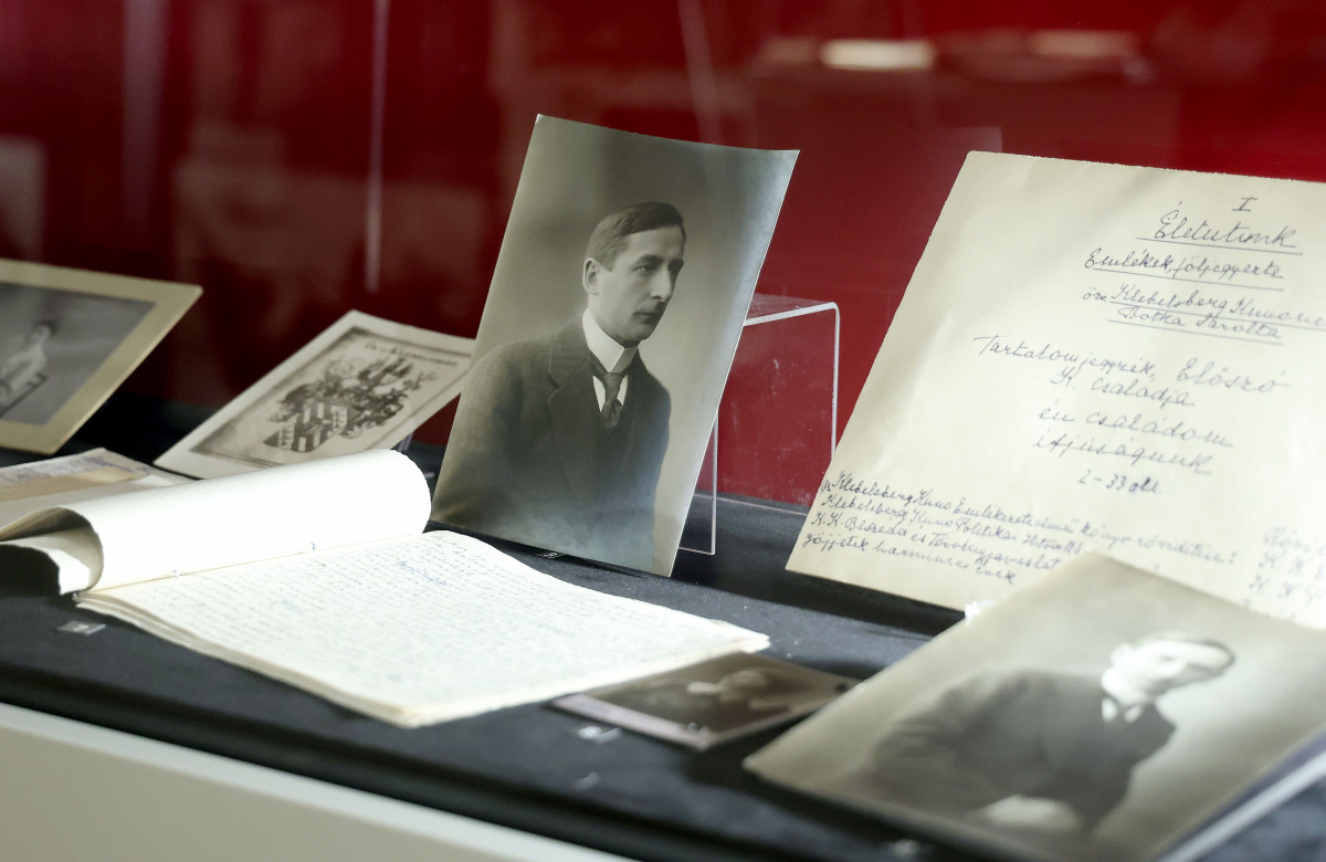 Szeged, Klebelsberg Kuno, kiállítás, megnyitó, Dóm Látogatóközpont