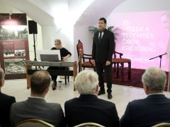 Szeged, Klebelsberg Kuno, kiállítás, megnyitó, Dóm Látogatóközpont