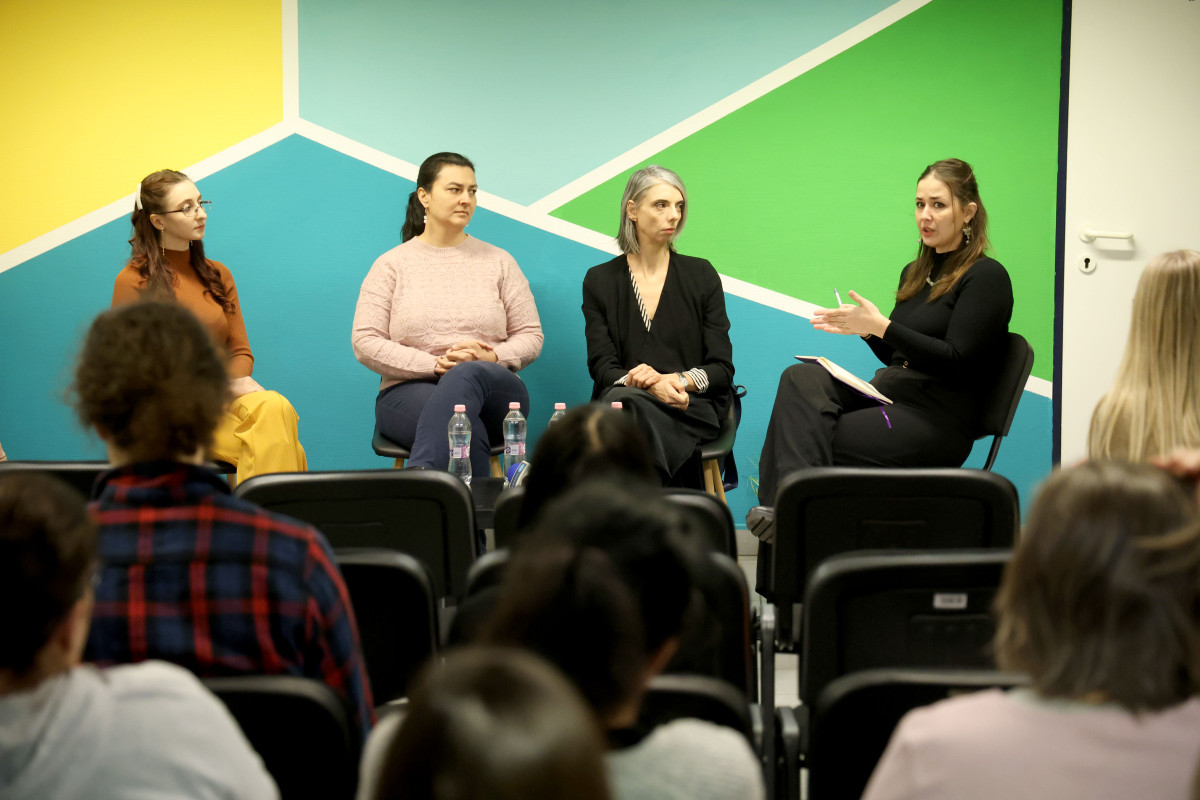 Szeged, Halász Noémi, NANE Egyesület, Nők elleni erőszak, kerekasztal beszélgetés