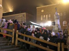 Szeged, karácsonyi vásár, adventi gyertyagyújtás, Dóm tér