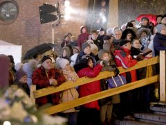 Szeged, karácsonyi vásár, adventi gyertyagyújtás, Dóm tér