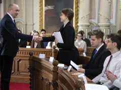 Szeged, városi ösztöndíjasok, ösztöndíj, köszöntés városháza