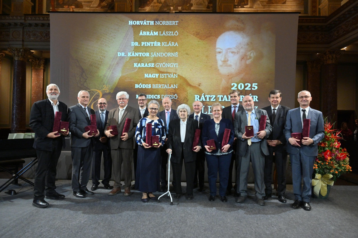 Átadták az idei Rátz Tanár Úr Életműdíjakat - szegedi oktató is van a díjazottak között. Fotó: Rátz Tanár Úr Életműdíj hivatalos FB
