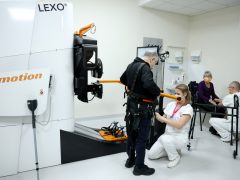 Szeged, SZTE, Klinikai Központ, klinika, újklinika, Humánkineziológiai Labor, rehabilitáció, átadó