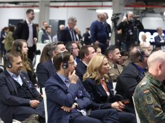 Szeged, Rheinmetall, hibrid gyár, gyár, üzem, megnyitó, Szíjjártó Péter