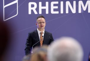 Szeged, Rheinmetall, hibrid gyár, gyár, üzem, megnyitó, Szíjjártó Péter