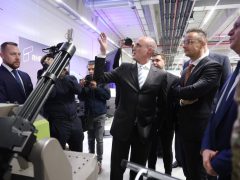 Szeged, Rheinmetall, hibrid gyár, gyár, üzem, megnyitó, Szíjjártó Péter