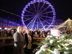 Szeged, gyertyagyújtás, Dóm tér, advent