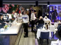 Szeged, jótékonysági vacsora, Monster Downtown, étterem, Borbás Marcsi, Katkó Kriszta