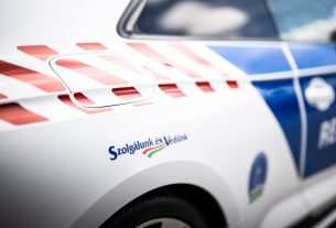 Magyar Rendőrség. Rendőrség. Szolgálat. Fotó: Magyar Rendőrség hivatalos Facebook-oldala