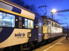 Szeged, Fény Szili, fényvonat, MÁV, mozdony