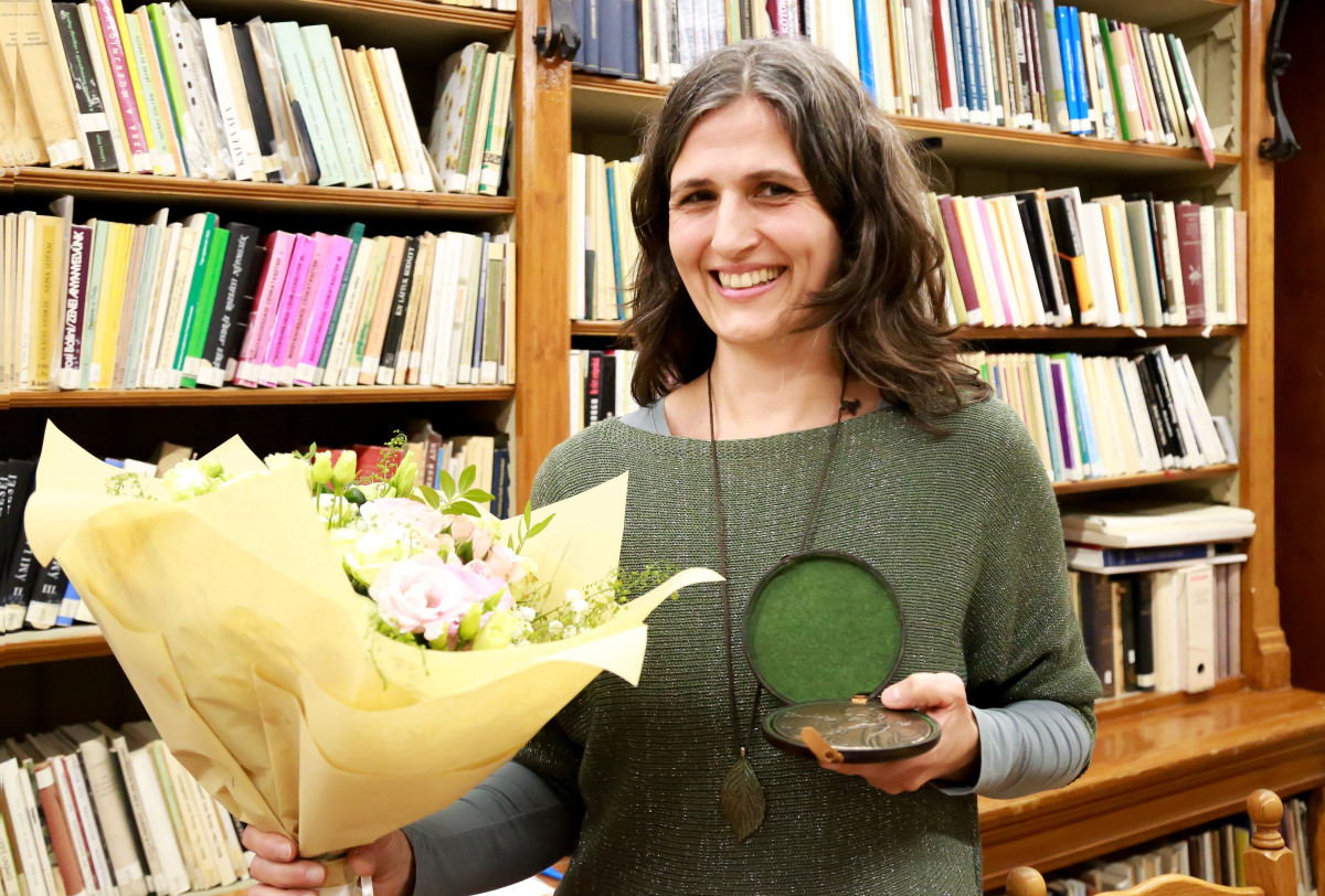 Wilhelm Adél kapta az idei Tömörkény-díjat. Fotó: Móra Ferenc Múzeum