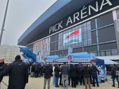 Szeged, Fidesz, Háborúellenes Gyűlés, Pick Aréna