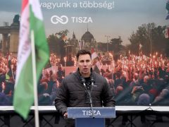 Szeged, Magyar Péter, Tisza Párt, Tisza, Út a Győzelembe, országjárás Széchenyi tér, Radnai Márk