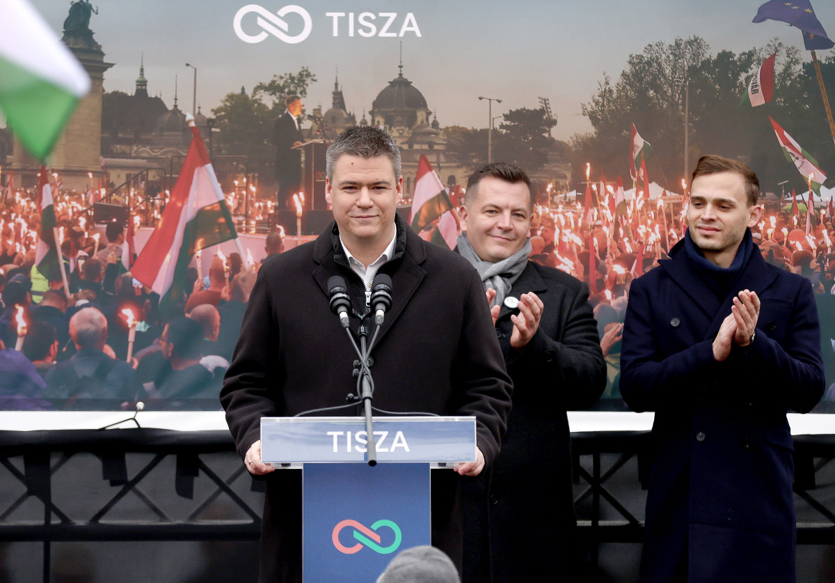 Szeged, Magyar Péter, Tisza Párt, Tisza, Út a Győzelembe, országjárás Széchenyi tér, Stumpf Péter