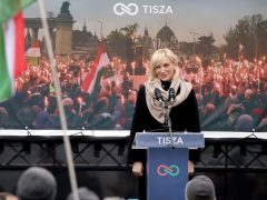 Szeged, Magyar Péter, Tisza Párt, Tisza, Út a Győzelembe, országjárás Széchenyi tér