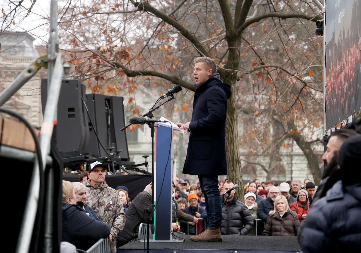 Szeged, Magyar Péter, Tisza Párt, Tisza, Út a Győzelembe, országjárás Széchenyi tér