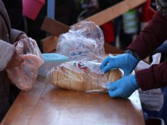 Szeged, Boldogságfalva, Alapítvány, ételosztás, rászorulók, Anna-kút