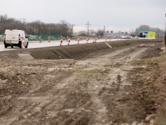 Szeged, BYD, építkezés, 5-ös út, szélesítés, körforgalom építés