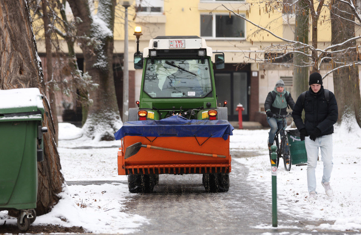 Szeged, havazás, hó, január, tél, időjárás