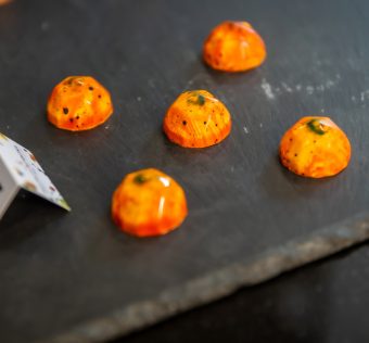 Pálinkás bonbon. Gyulai Pálinkafesztivál. Gasztronómia. Fotó: Az Év Pálinkás Bonbonja hivatalos FB