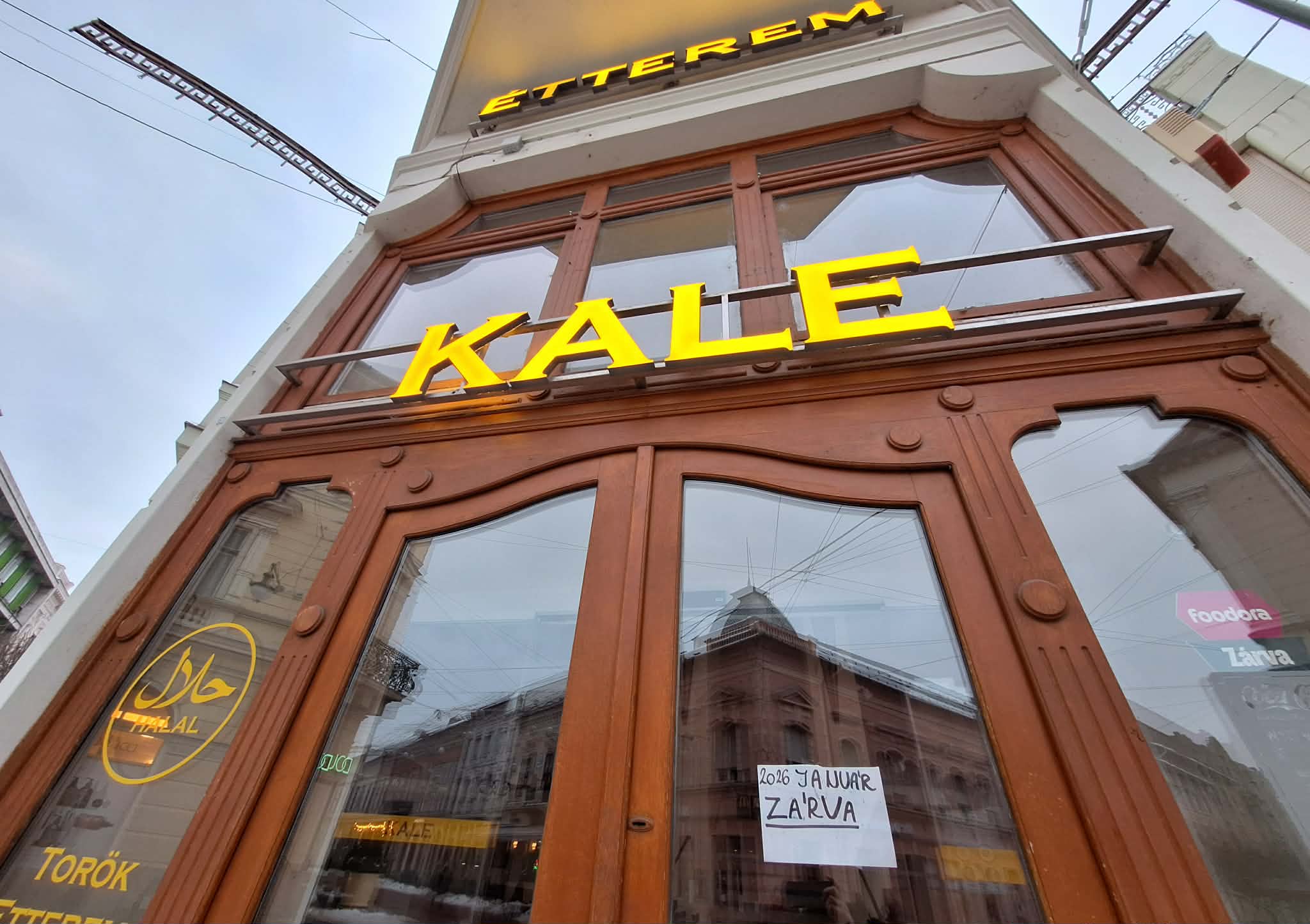 Török étterem. Szeged. Vendéglátás. Bezáró egységek. Fotó: Frank Yvette