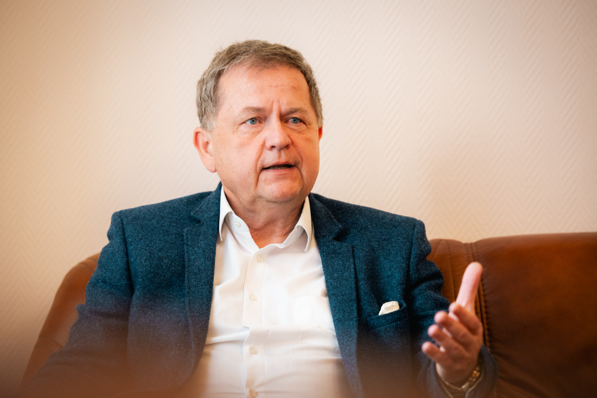 Prof. Dr. Várkonyi Tamás, az SZTE SZAKK Belgyógyászati Klinika igazgatója. SZTE. Kutatás, cukorbetegség.