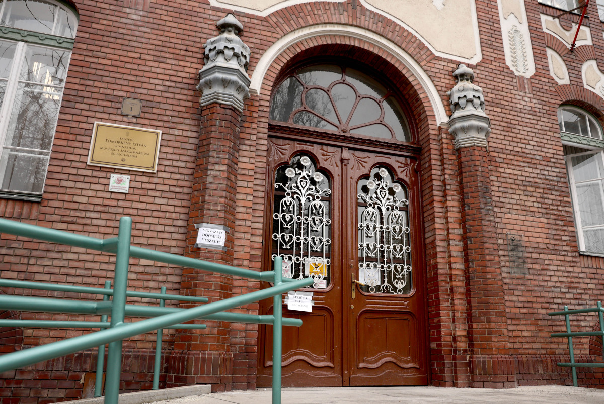 Szeged, Tömörkény István Gimnázium, gimnázium, iskola, oktatás