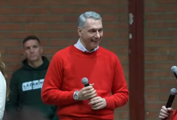 Lázár János