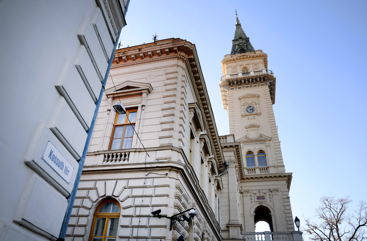 Hódmezővásárhely, városháza, Kossuth tér