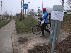 Szeged, Újszeged, Szőregi út, kerékpárút, felújítás, kerékpáros