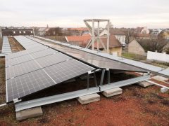 Szeged, napelem, Agóra, tető