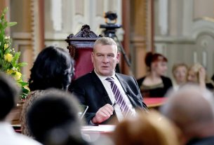 Szeged, Közéleti Kávéház, polgármester, év értékelő, beszámoló, Botka László, városháza