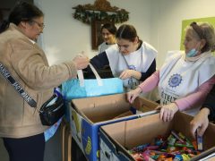 Szeged, Ételt az Életért Alapítvány, ételosztás, rászorulók, szegénység, adomány, Zárda utca