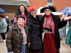 Szeged, Böllérnap, kolbász, kolbásztöltés, télbúcsúztató, farsang, jelmez, Petőfitelep