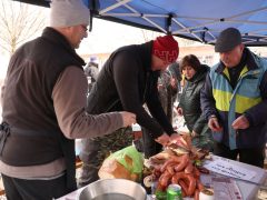 Szeged, Böllérnap, kolbász, kolbásztöltés, télbúcsúztató, farsang, jelmez, Petőfitelep