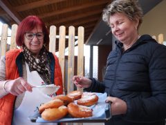 Szeged, Böllérnap, télbúcsúztató, farsang, Petőfitelep, fánk