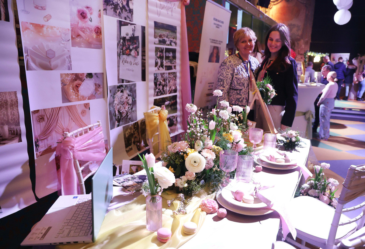 Szeged, Menyegző kiállítás, esküvő kiállítás, esküvő, Hungi Vigadó