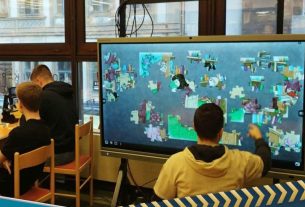 A könyvtárban nyomoztak a szegedi diákok