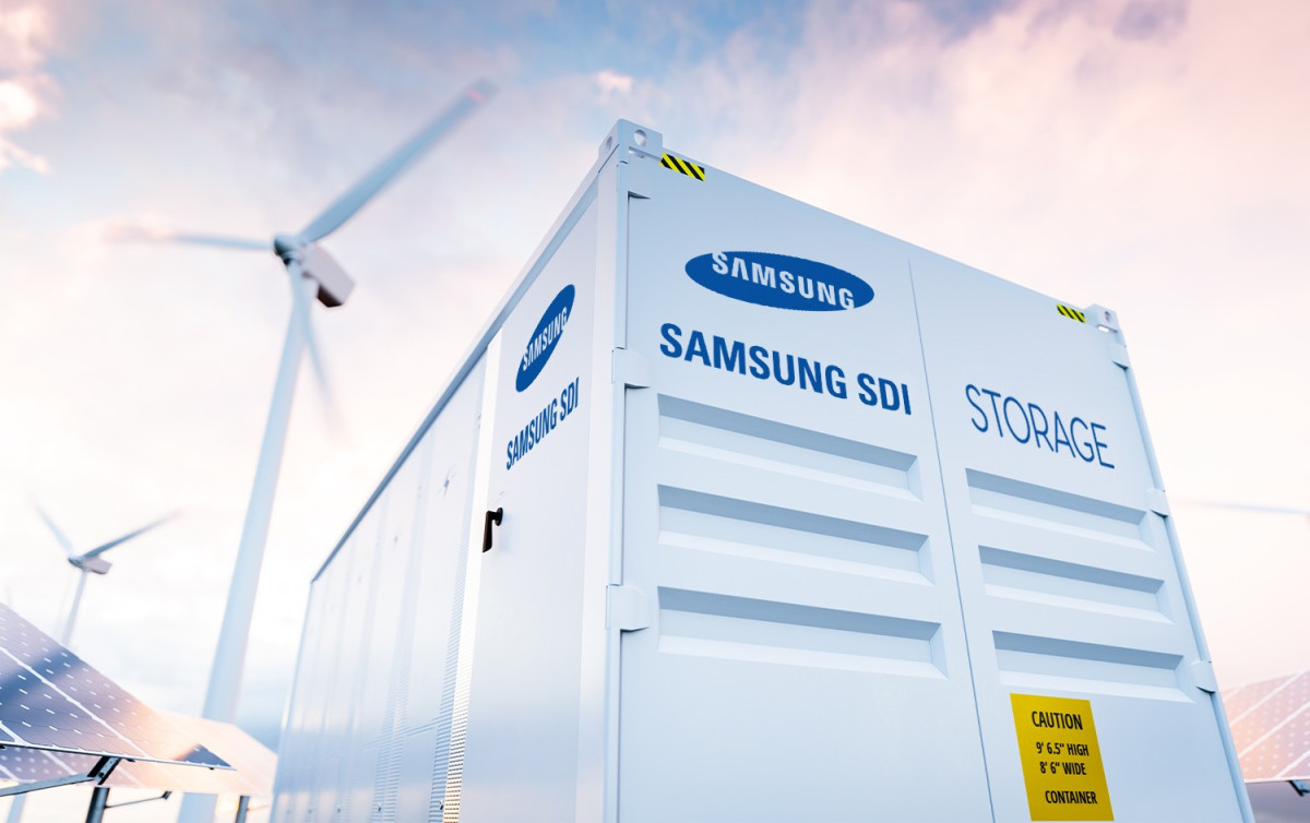 A Samsung szerint minden környezetvédelmi és munkavédelmi előírásnak megfelel a gödi üzem. Fotó: Samsung SDI Hungary Zrt. hivatalos Facebook-oldala