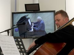 Szeged, Kurtág György, zeneszerző, Határsértők – Kurtág és társai, kliállítás, Fekete Ház