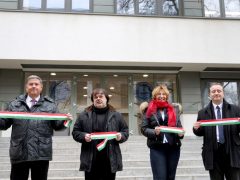 Szeged, SZTE, egyetem, Bölcsészet- és Társadalomtudományi Kar, BTK, megújult, felújított, Petőfi Sándor sugárút, épület, átadó